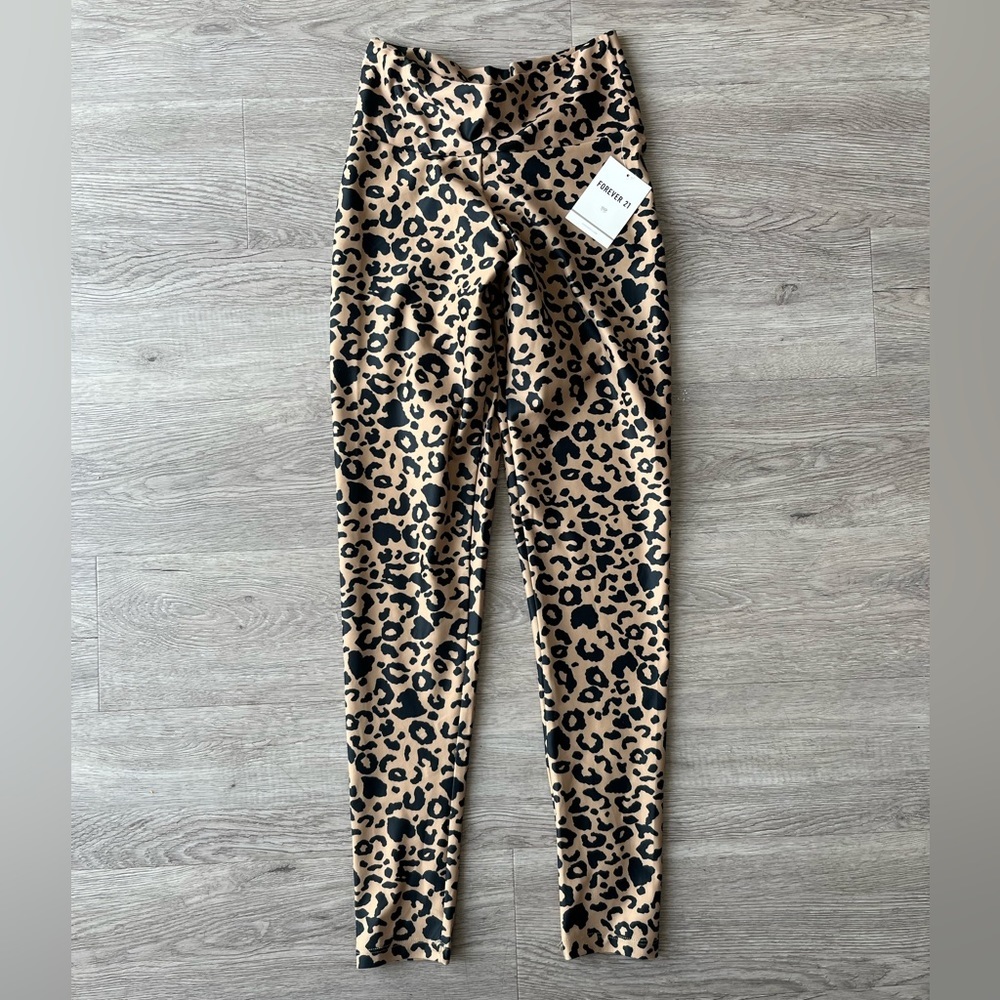 COPY - New leopard print ruched leggings